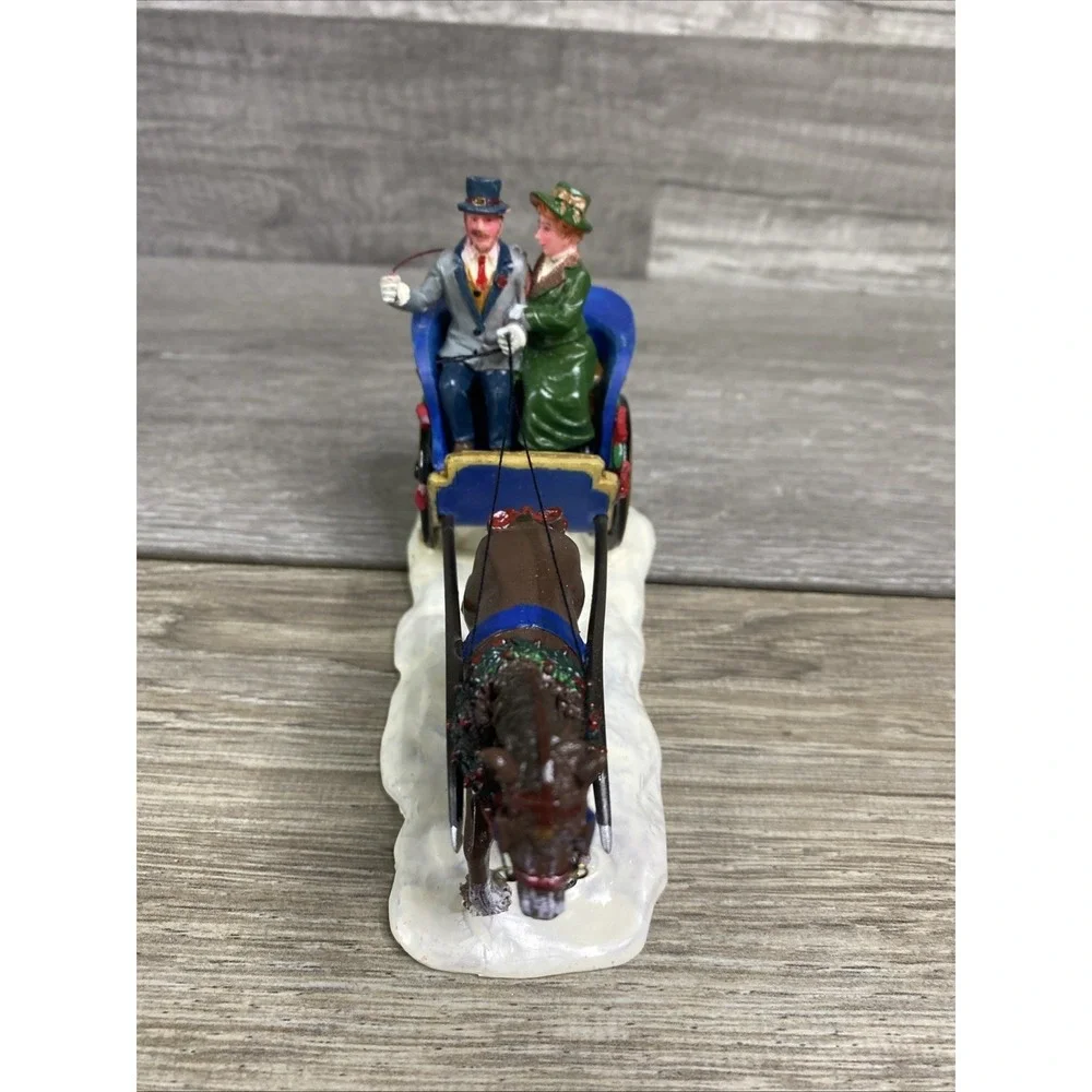 Lemax Horse Drawn Carriage Christmas Village Accessory OS Multicolor Excellent